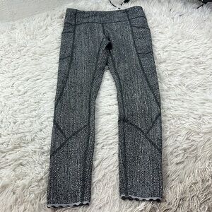 Lululemon Tight Stuff Tight II (25") Salt Alpine White Black